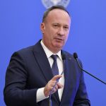 Atacul lui Adrian Câciu: O Analiză Detaliată a Tensiunilor Politice din România