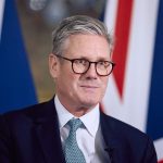 Keir Starmer: Încercarea de a menține stabilitatea în mijlocul protestelor și demisiilor guvernamentale