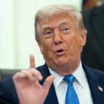 Tensiuni în Orientul Mijlociu: Trump Critică Iranul pentru Acordul de Pace și Scurgerile de Informații