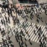 Descoperiri fascinante despre modul în care indivizii se deplasează: O analiză a tendințelor de mers