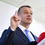 Reforma educației românești: Salariile profesorilor și corelarea cu veniturile din Sănătate în programul de guvernare Tomac