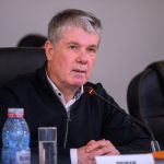 Adrian Veștea desemnat premier: Reacții și implicații în contextul politic românesc