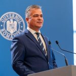 Adrian Veștea: Desemnarea ca Premier și Provocările Imediate în Politica Românească