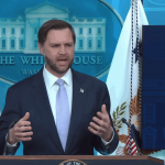 JD Vance și perspectiva candidaturii la Casa Albă: Ambiții politice și sprijinul lui Trump